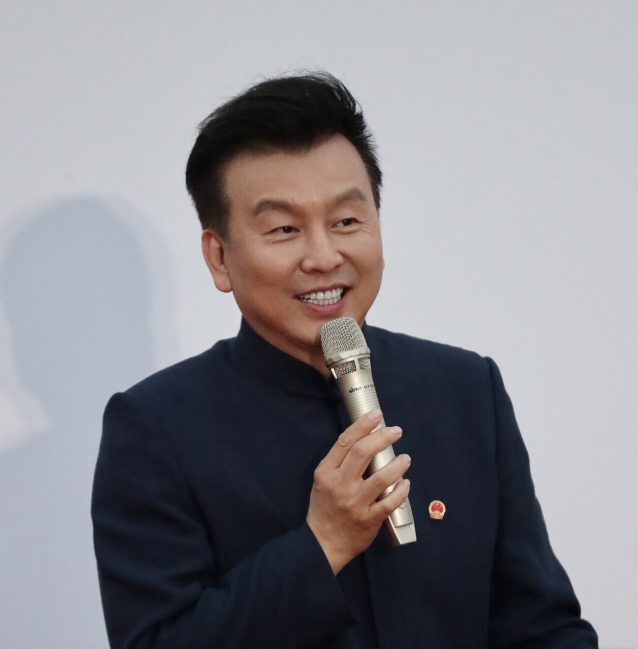 张泽群