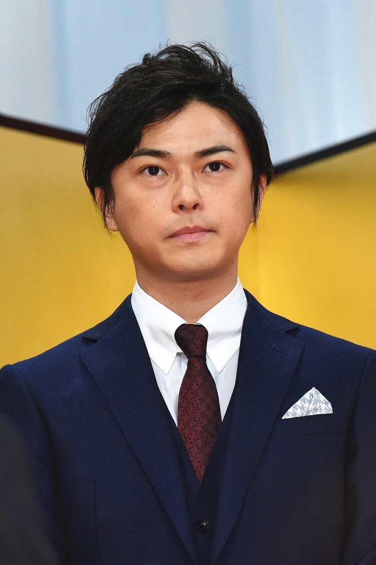 胜地凉  