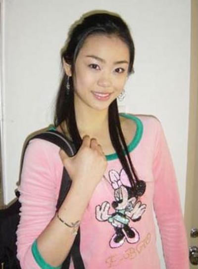 左佳
