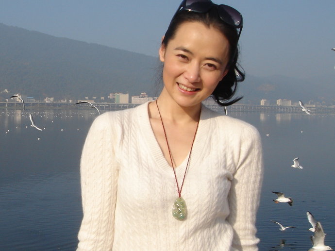 陈依莎