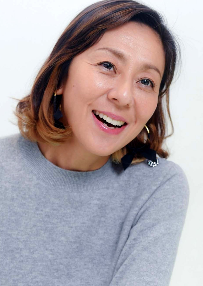 村上里佳子