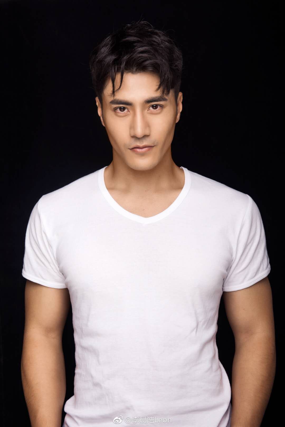 李晨浩