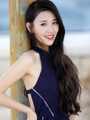 崔菁格