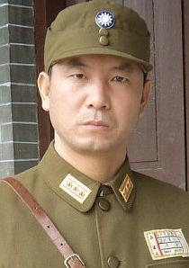 张红革