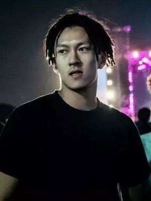 杨政