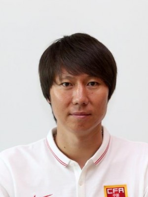 李铁