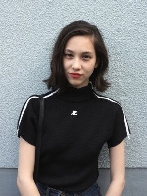 水原希子