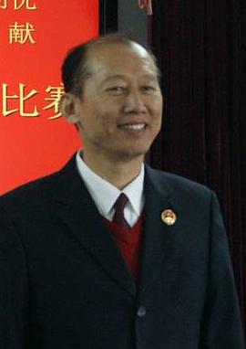 于诚群