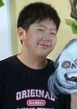 张艺文