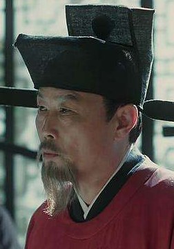 张震