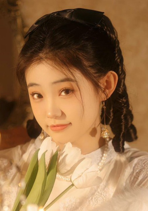 高奕然